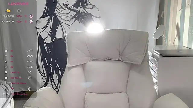 QiQi-779 online show from October 15, 7:49 am