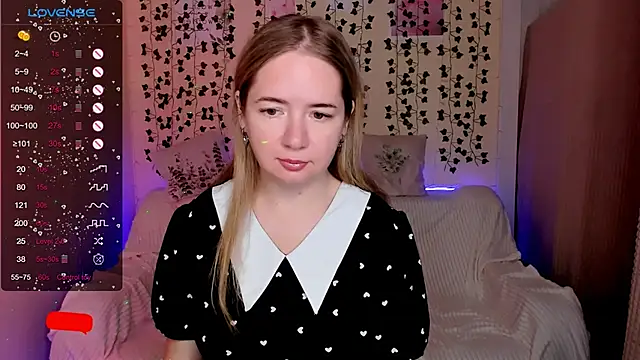 Evaa Braunn online show from December 1, 2:12 am