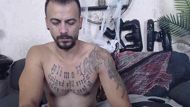 RyanVibe online show from October 23, 11:42 am