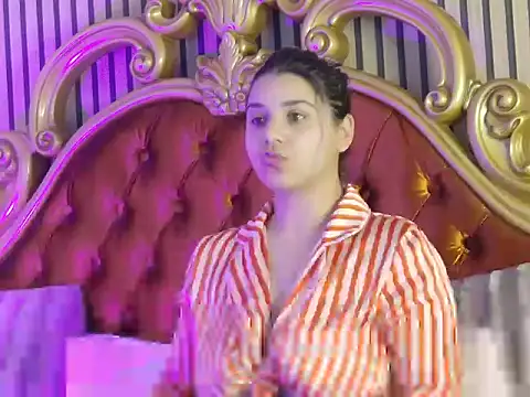 MadisonCharm online show from January 9, 8:54 am