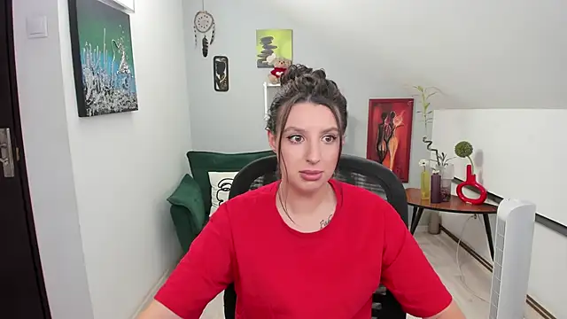 BettyJamess online show from October 15, 5:32 pm
