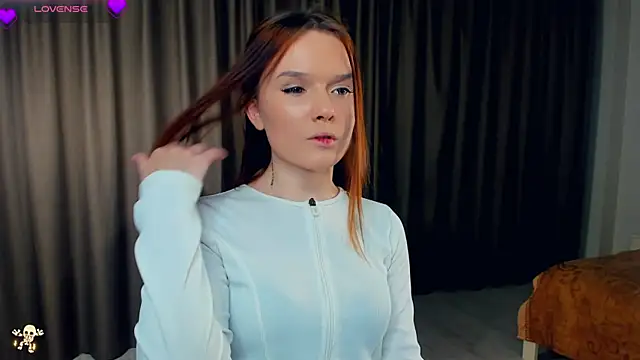 RonnieSchmertz online show from November 7, 5:28 pm