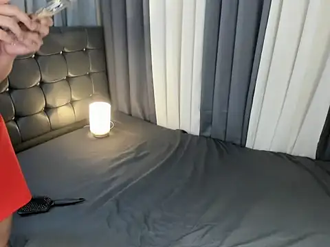 TsUncutAnyah online show from November 24, 8:14 am