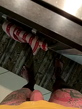 Sexy-feet78 online show from November 30, 5:25 pm