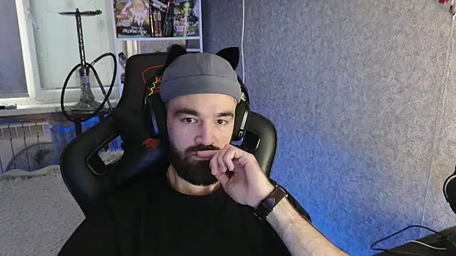 Snapshot of Nik_Namee chatting on November 24, 1:22 pm Nik Namee online show from November 24, 1:22 pm