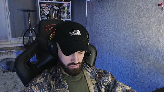 Snapshot of Nik_Namee chatting on December 16, 5:17 pm Nik Namee online show from December 16, 5:17 pm