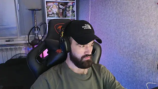 Snapshot of Nik_Namee chatting on November 9, 6:34 pm Nik Namee online show from November 9, 6:34 pm