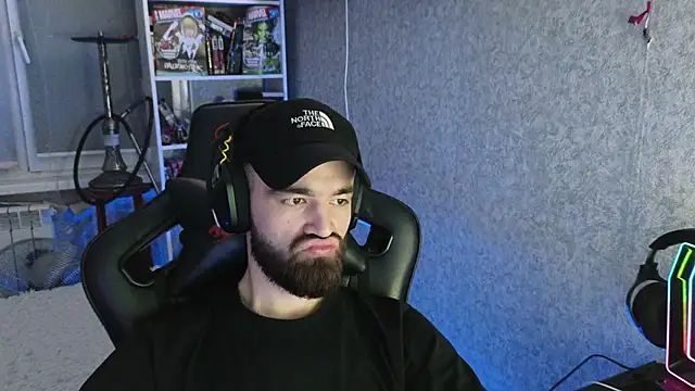 Snapshot of Nik_Namee chatting on November 26, 5:07 am Nik Namee online show from November 26, 5:07 am