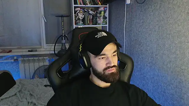 Snapshot of Nik_Namee chatting on November 29, 7:25 pm Nik Namee online show from November 29, 7:25 pm