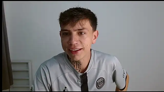 hot teo  online show from November 26, 11:21 am