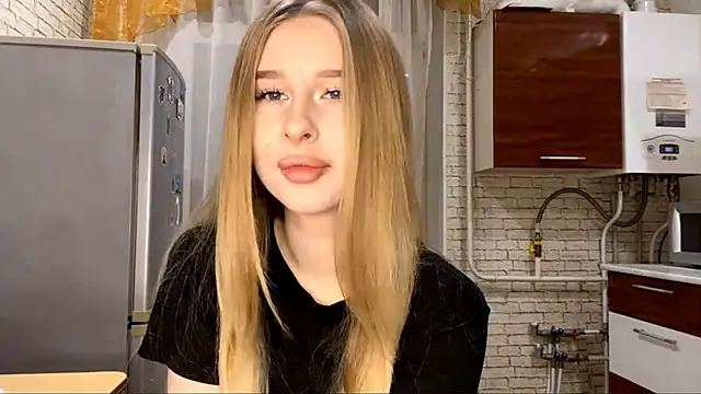 Snapshot of RosalindSherlock chatting on October 16, 8:17 pm RosalindSherlock online show from October 16, 8:17 pm
