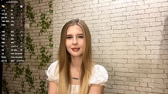 RosalindSherlock online show from November 4, 8:23 pm