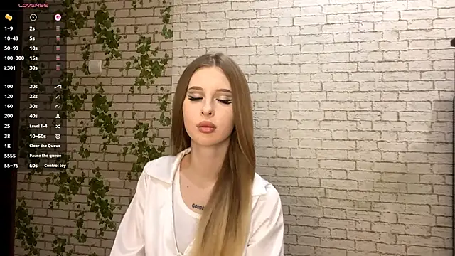 RosalindSherlock online show from October 30, 8:28 pm