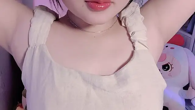 BeChinh Lee online show from June 18, 5:17 am