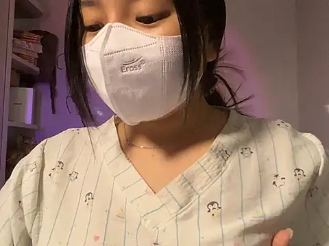 BeChinh Lee online show from June 22, 5:21 pm