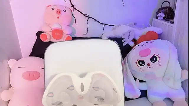 BeChinh Lee online show from April 18, 3:53 am