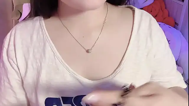 Snapshot of BeChinh_Lee chatting on April 27, 2:48 pm BeChinh Lee online show from April 27, 2:48 pm