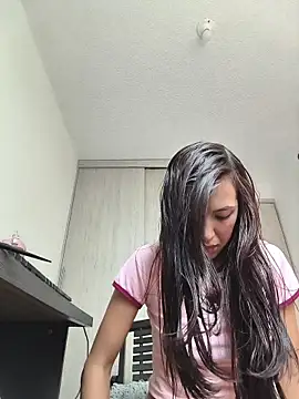 Snapshot of _Lina_bedoya_ chatting on October 19, 8:00 pm Lina bedoya online show from October 19, 8:00 pm