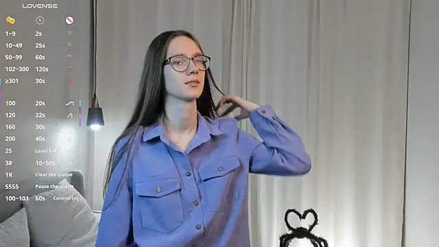 AiFusch online show from November 26, 8:36 am