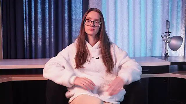 AiFusch online show from October 10, 10:16 am