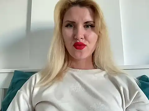 Ilymaris online show from February 22, 11:45 am