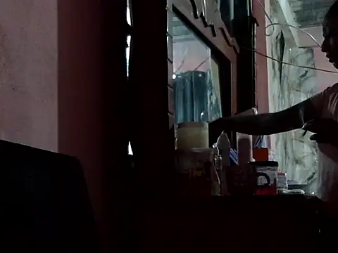 dreamerrrrr1 online show from December 18, 12:09 pm