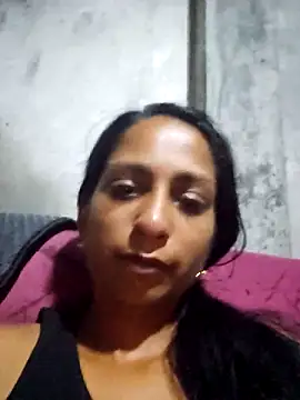 dreamerrrrr1 online show from December 17, 4:28 am