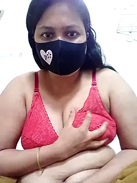 Snapshot of Diana_025 chatting on October 11, 2:34 am Diana 025 online show from October 11, 2:34 am