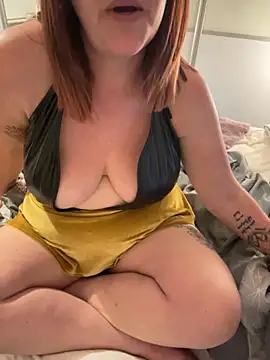 BbwGreenEyes69  online show from May 1, 11:43 pm