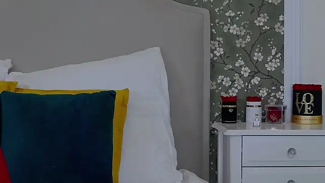 TesaQuinn online show from November 11, 6:58 pm