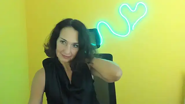 Snapshot of Rosie_Rosee chatting on October 21, 11:31 am Rosie Rosee online show from October 21, 11:31 am