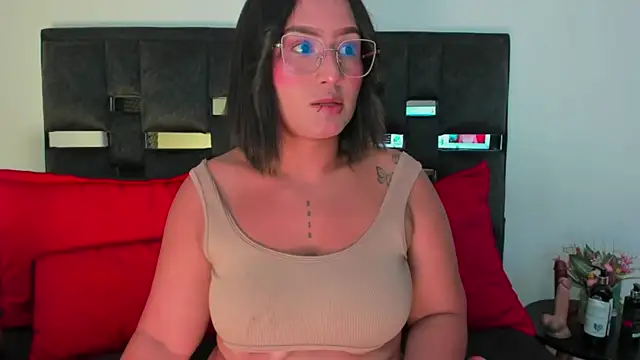 SussySunny  online show from January 11, 10:22 am