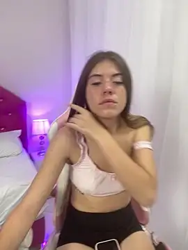 Juana miel online show from April 12, 11:35 am