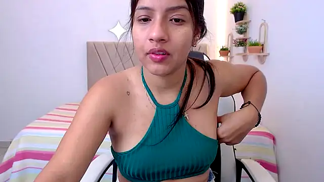 zara cute online show from May 15, 12:14 pm
