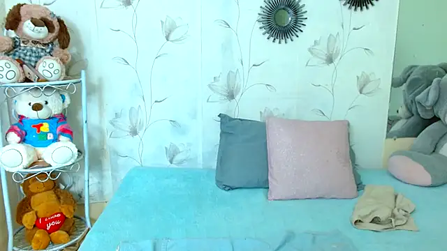 zara cute online show from November 10, 12:10 pm