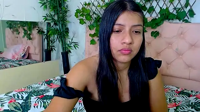 zara cute online show from March 25, 12:15 pm