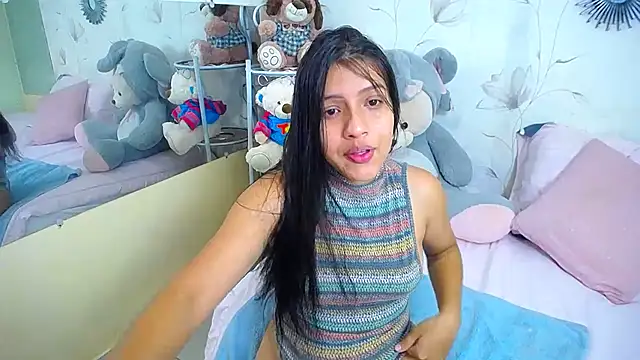 zara cute online show from November 13, 7:18 pm