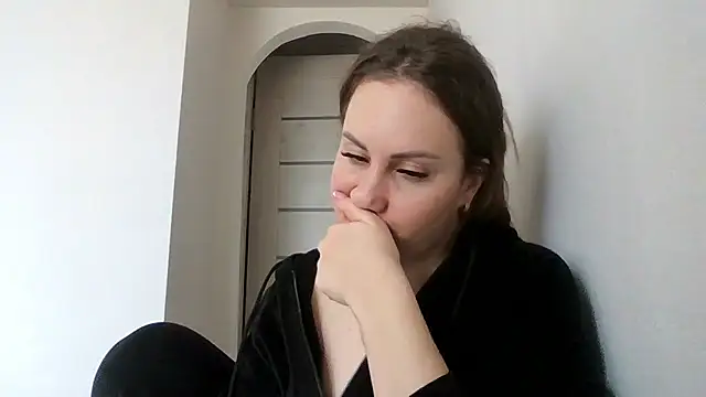 MeadowEyes online show from March 30, 7:32 am