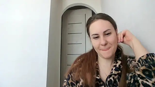 MeadowEyes online show from February 23, 1:01 pm