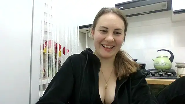 MeadowEyes online show from April 22, 8:37 pm