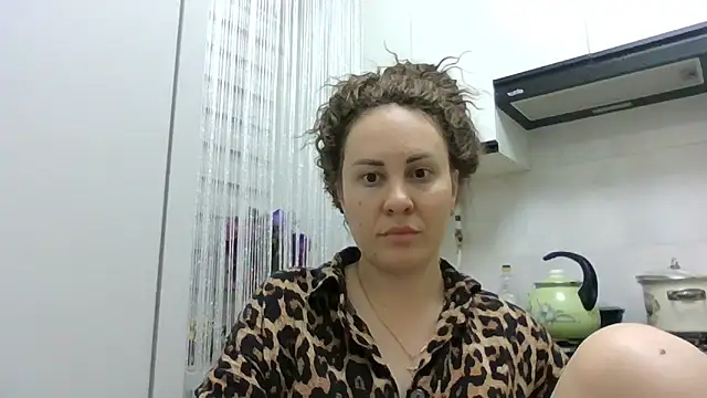 MeadowEyes online show from May 26, 8:18 pm