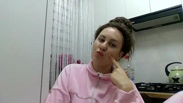 MeadowEyes online show from May 31, 7:36 pm