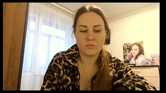 MeadowEyes online show from December 2, 1:13 pm