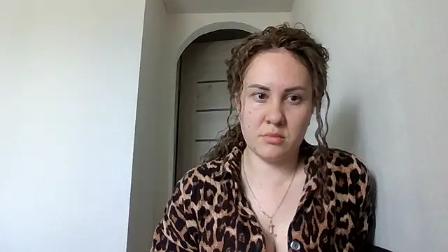 MeadowEyes online show from May 26, 7:50 am