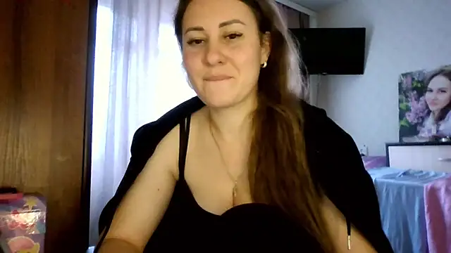 MeadowEyes online show from October 22, 10:58 am