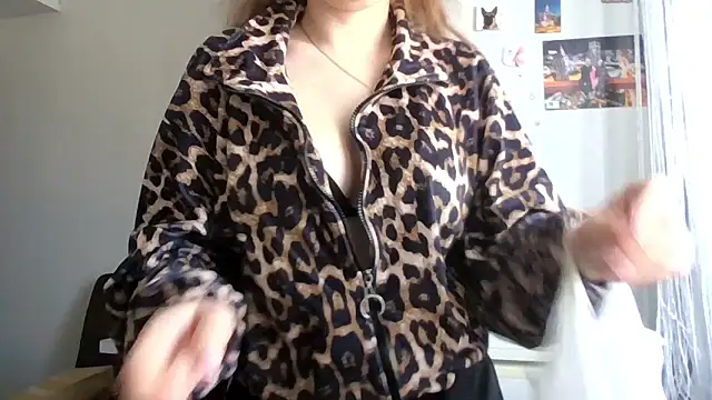 MeadowEyes online show from March 4, 10:45 am