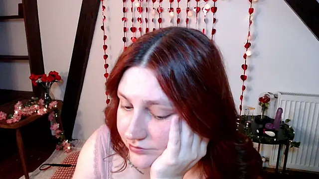 Lilith  moon online show from February 14, 8:42 pm