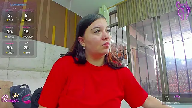 AmbarGills online show from April 8, 1:01 pm