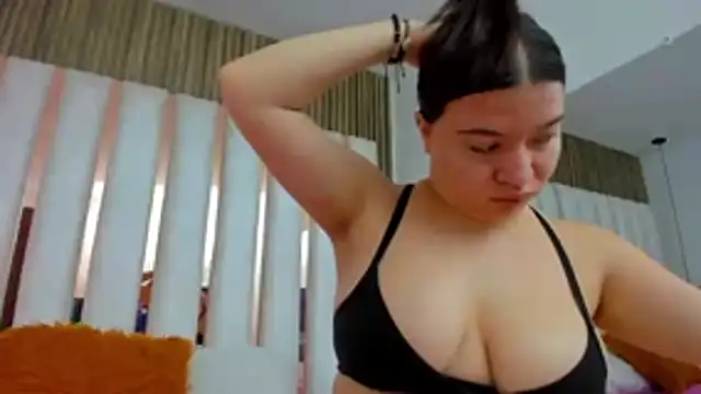 AmbarGills online show from January 15, 12:52 pm