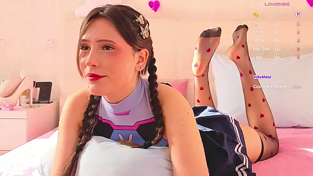 MoonliteDiva online show from February 22, 6:16 am